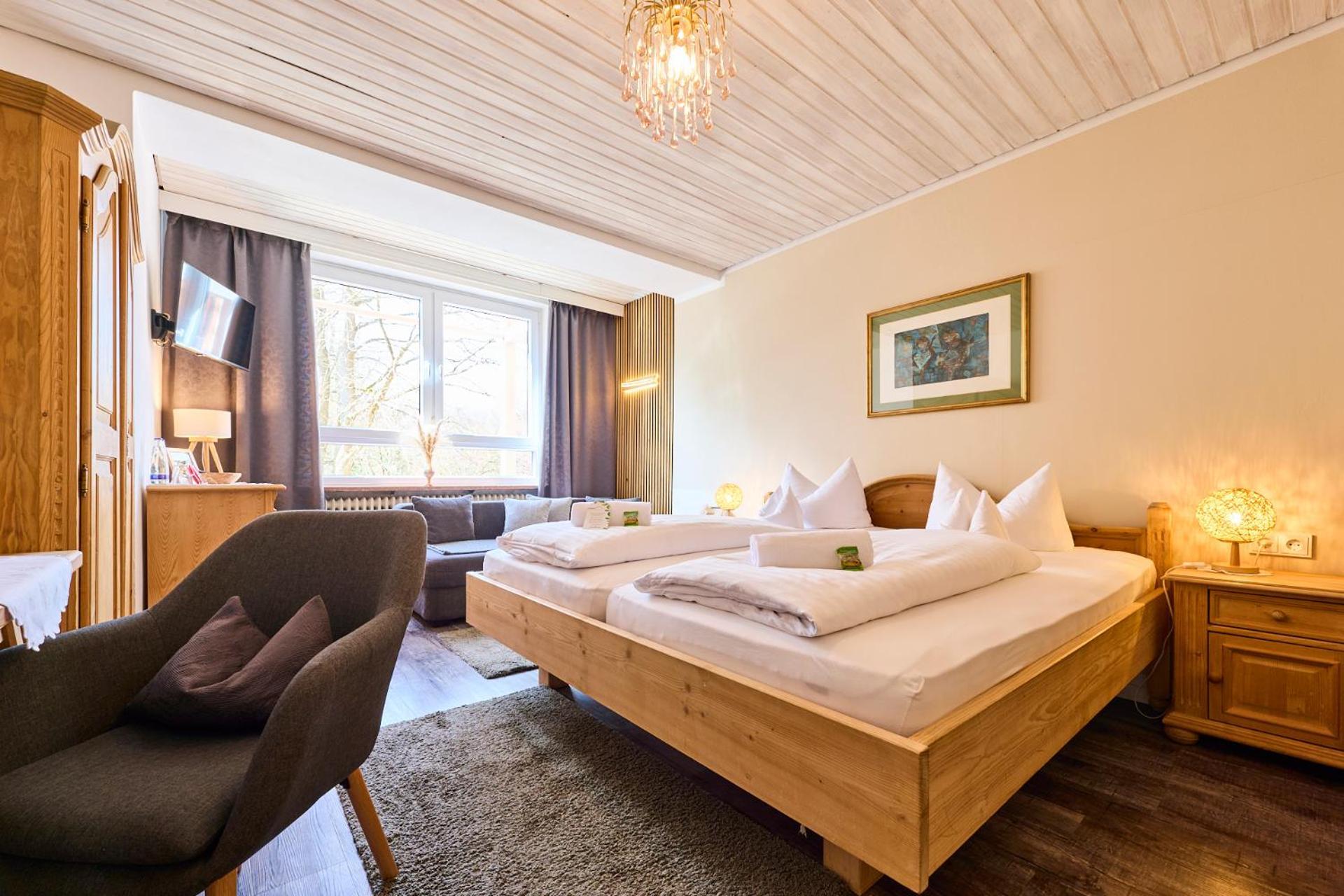 Hotel Waldgasthof Buchenhain Baierbrunn Buitenkant foto