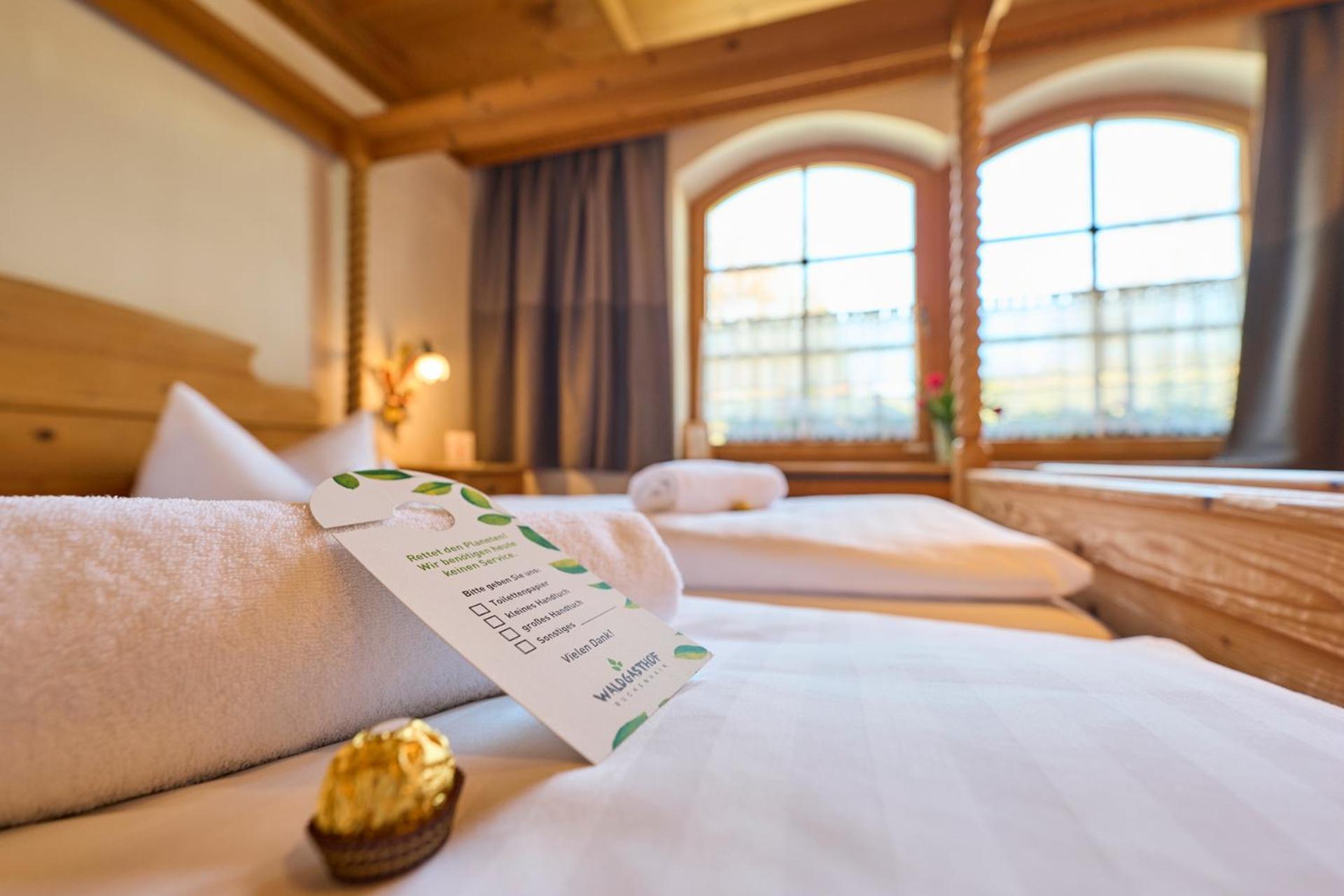 Hotel Waldgasthof Buchenhain Baierbrunn Buitenkant foto
