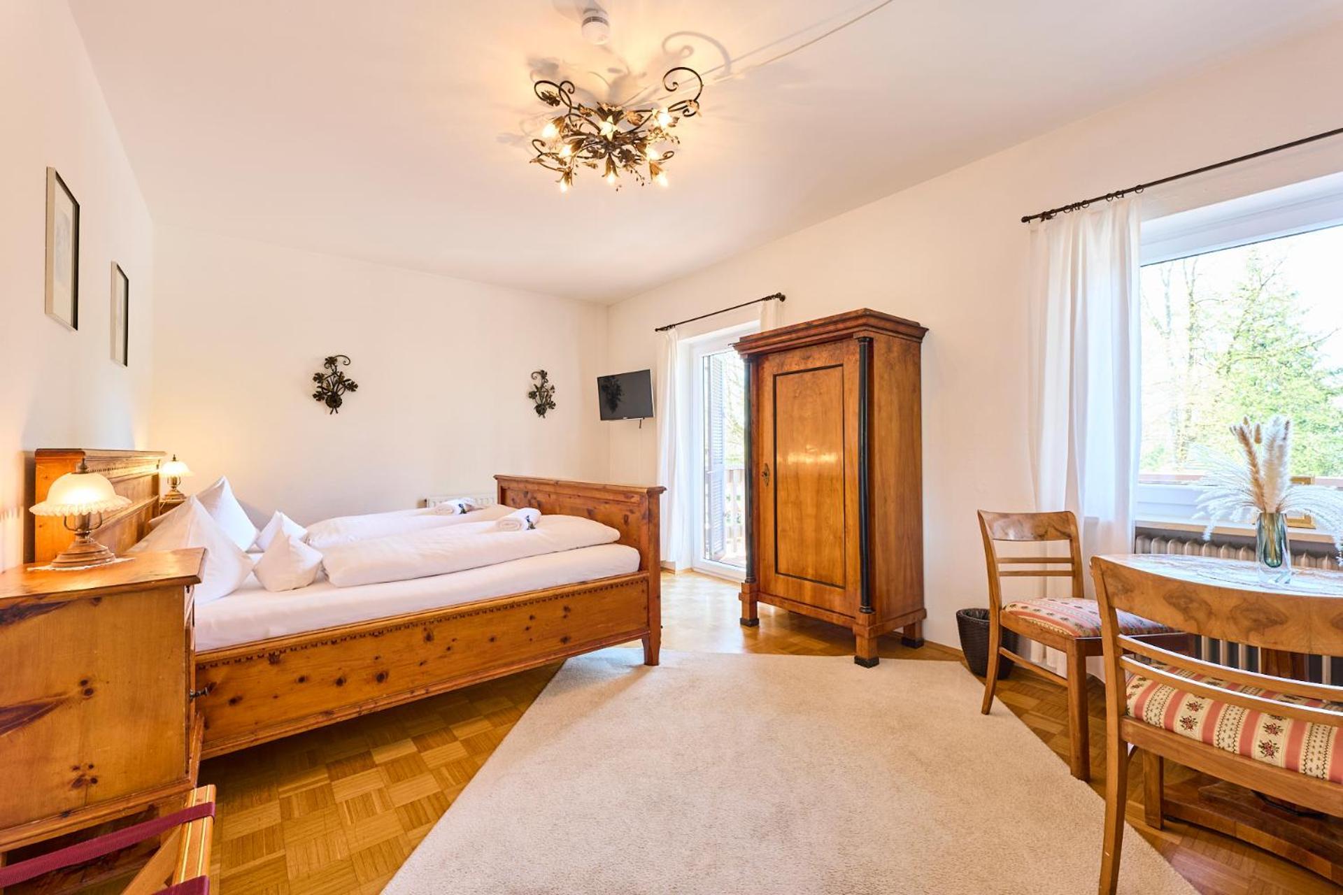 Hotel Waldgasthof Buchenhain Baierbrunn Buitenkant foto